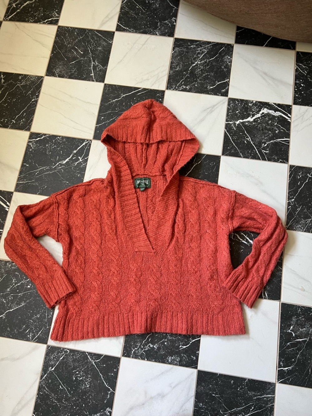 American Eagle Outfitters Cable-Knit V-Neck Hooded Sweater in Rust